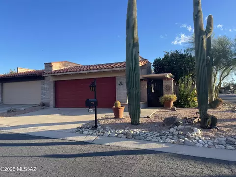 8587 N Calle Tioga, Tucson, AZ 85704