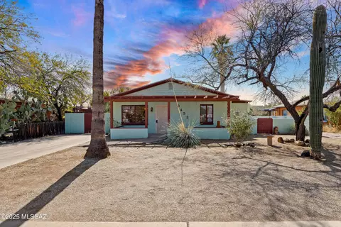 3452 E Bellevue St, Tucson, AZ 85716