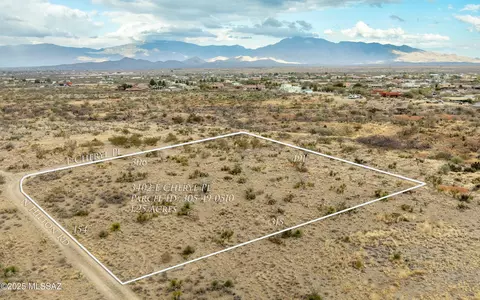 3402 E Cheryl Pl, Vail, AZ 85641
