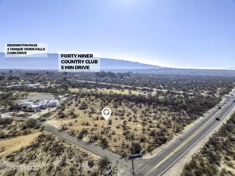 10310 E Rancho Del Este Dr, Tucson, AZ 85749