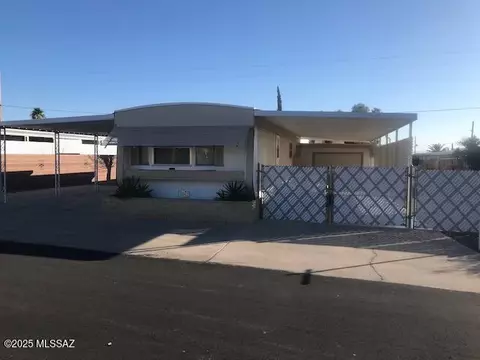 5561 W Rafter Circle St, Tucson, AZ 85713