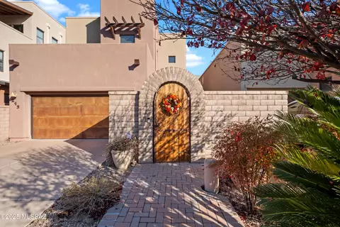 213 E Croydon Park Rd, Tucson, AZ 85704