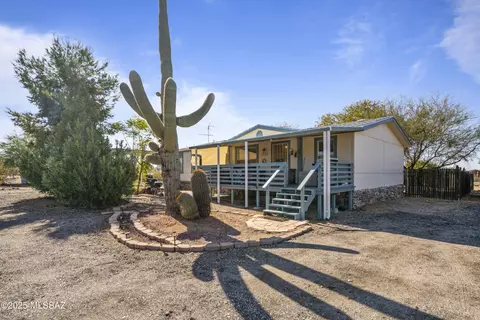 7310 N Desert Plains Dr, Tucson, AZ 85743