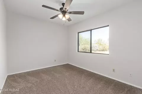Bedroom - 662 E Macon Dr, Vail, AZ 85641 photo 5 of 6