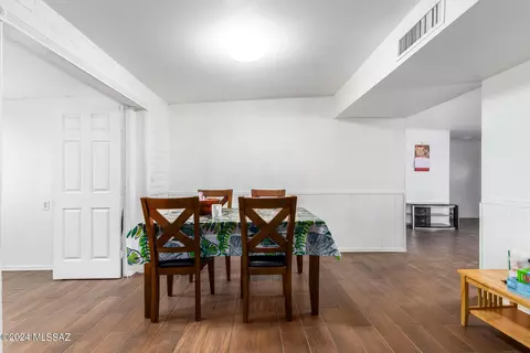 Dining - 7602 E 45th St, Tucson, AZ 85730 photo 2 of 3
