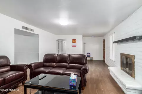 Other - 7602 E 45th St, Tucson, AZ 85730 photo 4 of 17