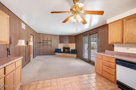 Living - 5512 E Towner St, Tucson, AZ 85712 photo 4 of 5