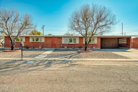 5512 E Towner St, Tucson, AZ 85712