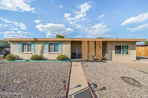 9521 E 33rd St, Tucson, AZ 85748