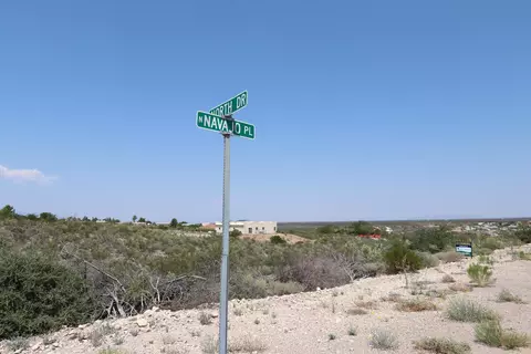 E North Drive, Tombstone, AZ 85638