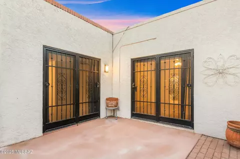 Exterior - 600 E River Rd #M, Tucson, AZ 85704 photo 7 of 7