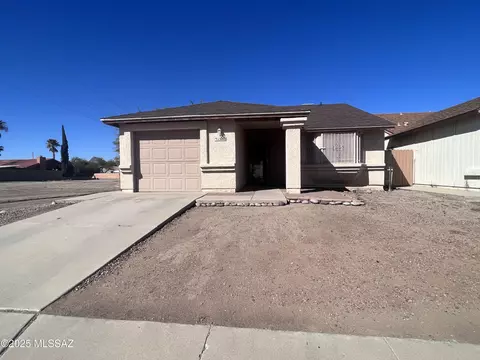 1660 W Cochran St, Tucson, AZ 85746