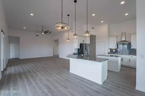 1108 N Range Rider Pl, Vail, AZ 85641 photo 9