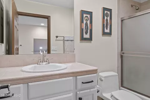 Bath - 3680 E Tapia Dr, Vail, AZ 85641 photo 5 of 5