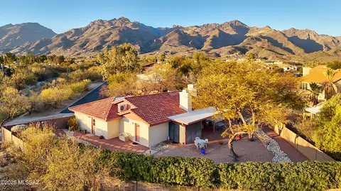 5648 N Avenida Silencioso, Tucson, AZ 85750