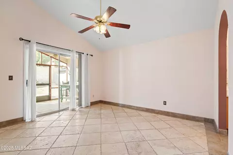 Living - 5388 S Wembly Rd, Tucson, AZ 85746 photo 4 of 4