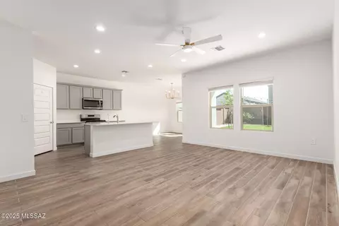 Living - 12774 E Russo Dr, Vail, AZ 85641 photo 2 of 2