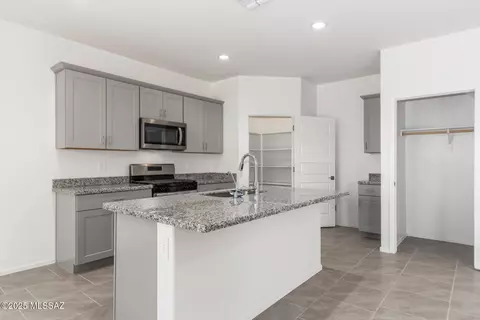 12146 E Ava Lynn Dr, Vail, AZ 85641 photo 9