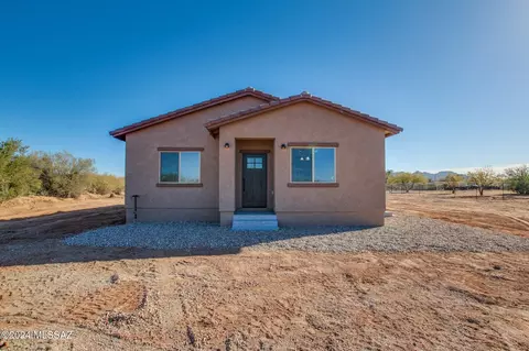 13571 W Mustang Rd, Tucson, AZ 85743