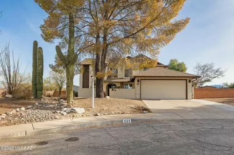 262 N Jacs Pl, Tucson, AZ 85748