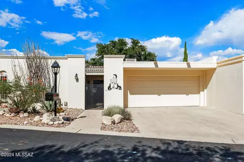 6100 N Oracle Rd #20, Tucson, AZ 85704