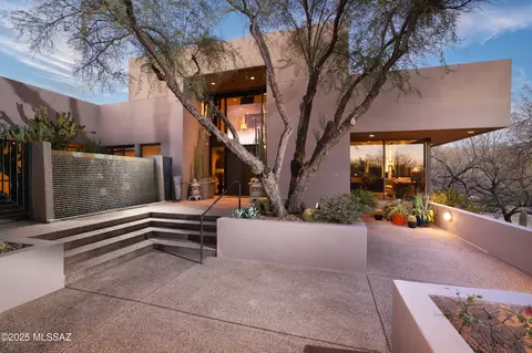 7075 E Ventana Canyon Dr, Tucson, AZ 85750