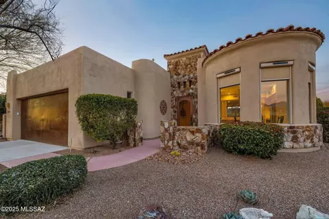 964 W Lone Mesquite Dr, Oro Valley, AZ 85755