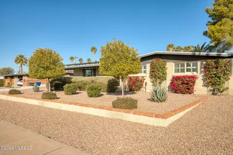 5551 E Alta Vista St, Tucson, AZ 85712