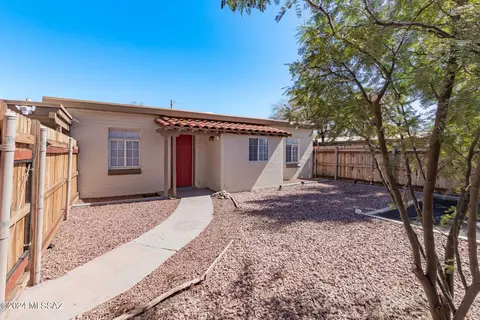 2544 N Columbus Blvd, Tucson, AZ 85712