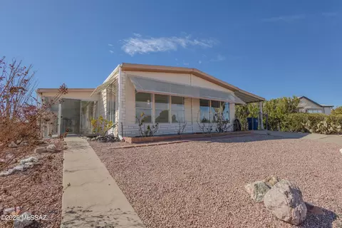 1815 N La Canoa, Green Valley, AZ 85614
