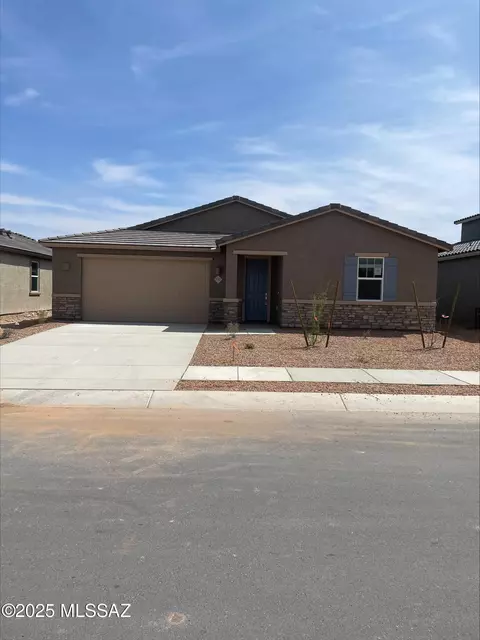 8387 S Charles Young Way, Vail, AZ 85641