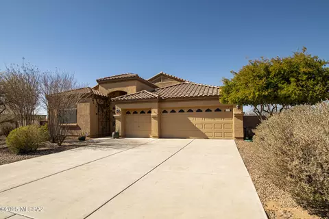 14909 N Gwynns Run Dr, Tucson, AZ 85739