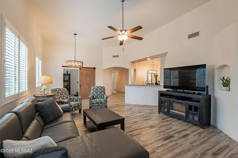 3388 S Lakeside View Dr, Tucson, AZ 85730