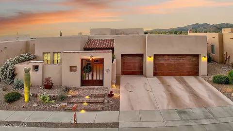 12435 N Fallen Shadows Dr, Marana, AZ 85658