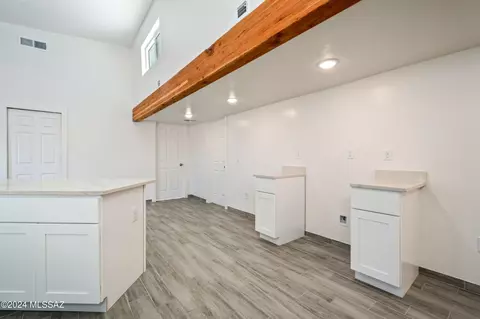 Kitchen - 8161 E Beverly St, Tucson, AZ 85710 photo 1 of 1