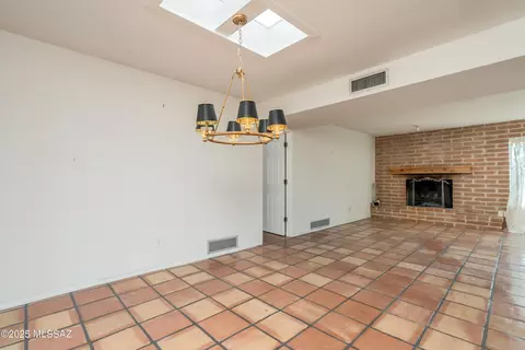 Other - 1305 E Thunderhead Cir, Tucson, AZ 85718 photo 1 of 10