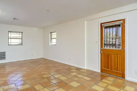 Living - 4427 E 4th St, Tucson, AZ 85711 photo 4 of 5