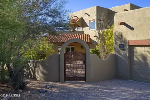 1520 E Placita Abeja, Tucson, AZ 85718