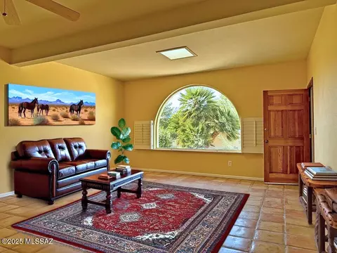 8034 E Shadow Ln, Tucson, AZ 85750 photo 6