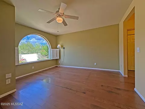 8034 E Shadow Ln, Tucson, AZ 85750 photo 22