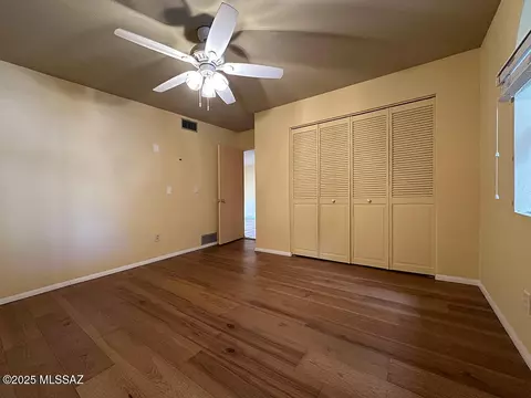 8034 E Shadow Ln, Tucson, AZ 85750 photo 35