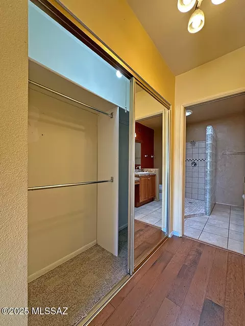 8034 E Shadow Ln, Tucson, AZ 85750 photo 27