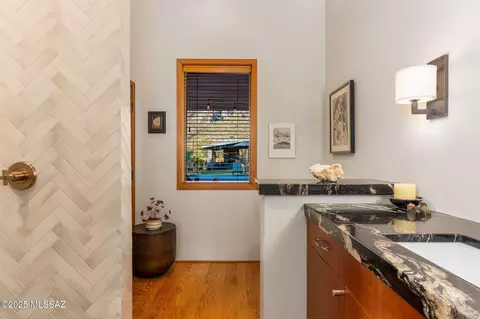 Bath - 1225 E Magee Rd, Tucson, AZ 85718 photo 4 of 5