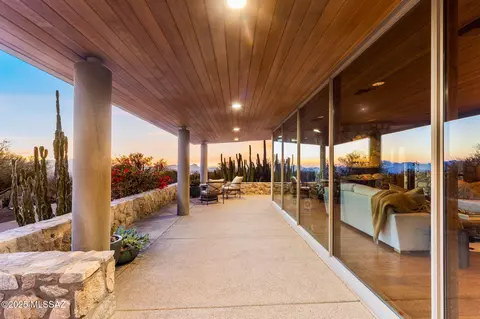 Exterior - 1225 E Magee Rd, Tucson, AZ 85718 photo 5 of 10