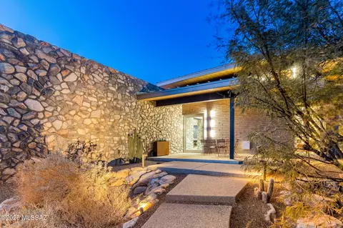 Exterior - 1225 E Magee Rd, Tucson, AZ 85718 photo 6 of 10