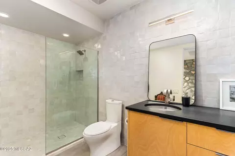 Bath - 1225 E Magee Rd, Tucson, AZ 85718 photo 5 of 5