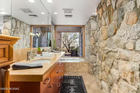 Bath - 1225 E Magee Rd, Tucson, AZ 85718 photo 1 of 5