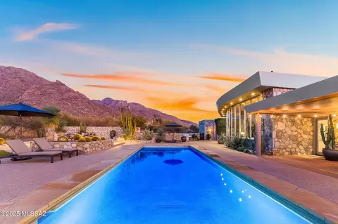 Exterior - 1225 E Magee Rd, Tucson, AZ 85718 photo 8 of 10