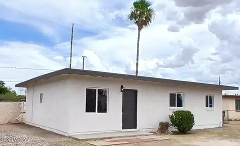 6757 S Melody Ave, Tucson, AZ 85756