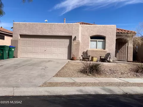 5424 N Mesquite Bosque Way, Tucson, AZ 85704